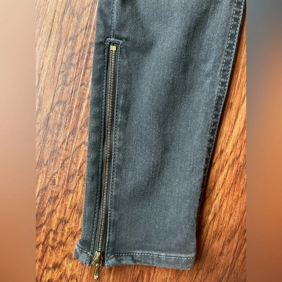 7 For All Mankind The Skinny Black Gray Distressed Jeans Side Zipper Leg Size 25 - Picture 8 of 8